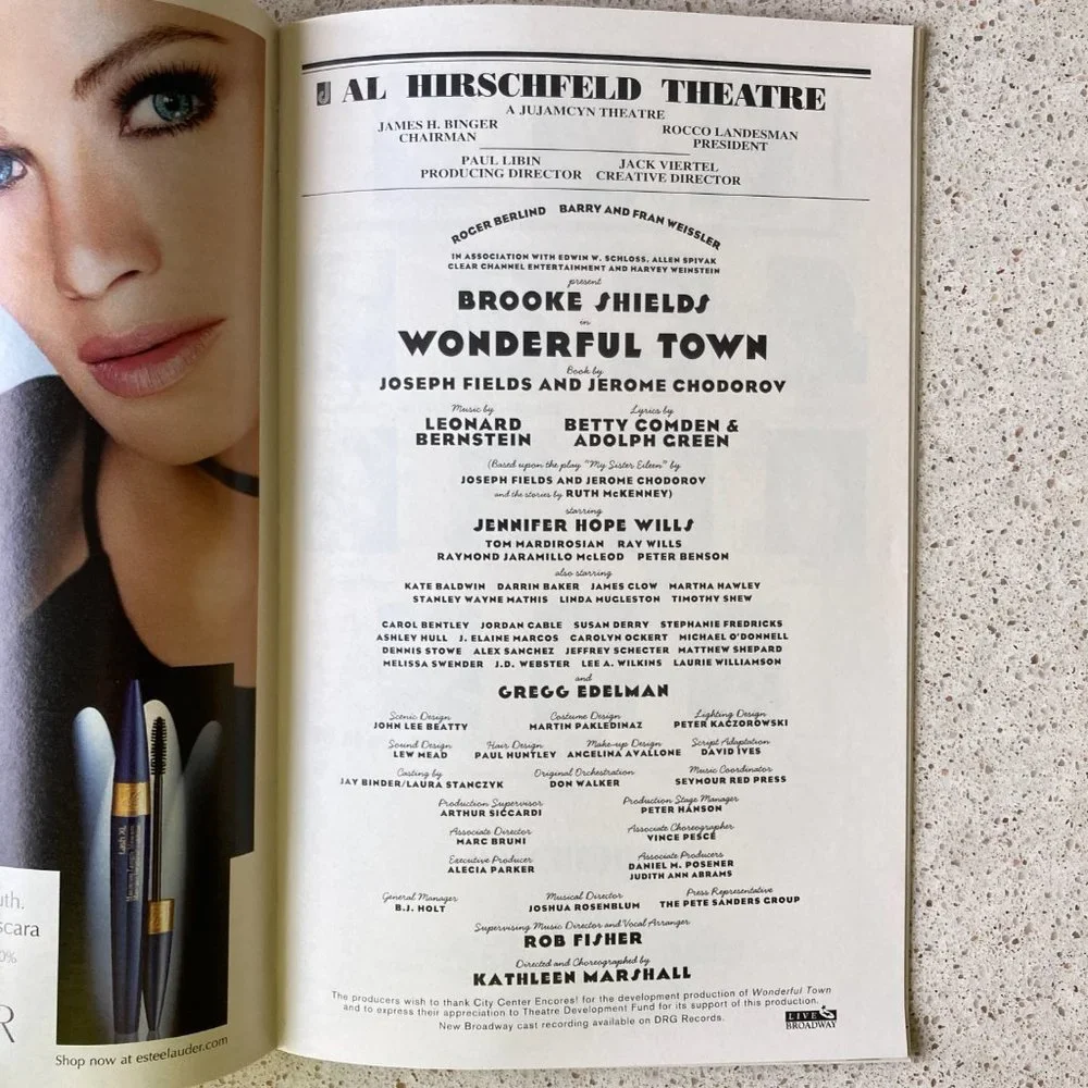 Signed BROOKE SHIELDS (only) Playbill WONDERFUL TOWN JENNIFER HOPE WILLS 2005 - Picture 3 of 3